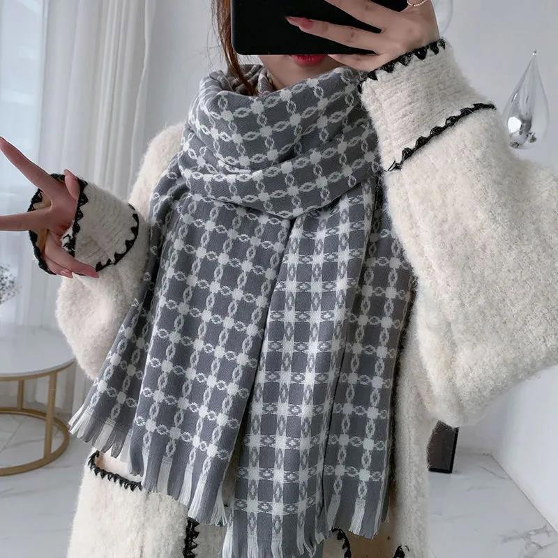 Women's Cashmere Scarf Soft Knitted Print Scarf Winter Lengthened Thick Temperament Shawl Scarf