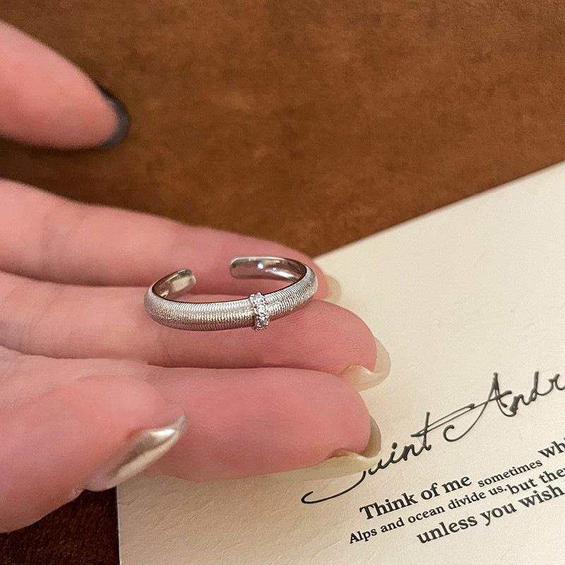 Elegant Brushed Gold & Silver Open Ring for Women - Trendy Niche Design Adjustable Open Ring