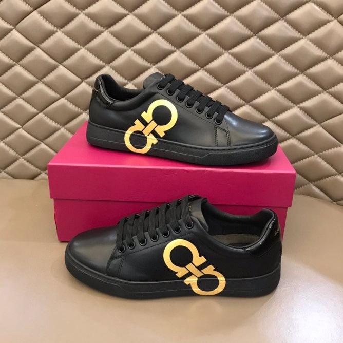 

European Station Men s Shoes 2025 New Casual Shoes Low Cut Men s Leather Shoes Board Shoes Luxury Printed White Shoes 38