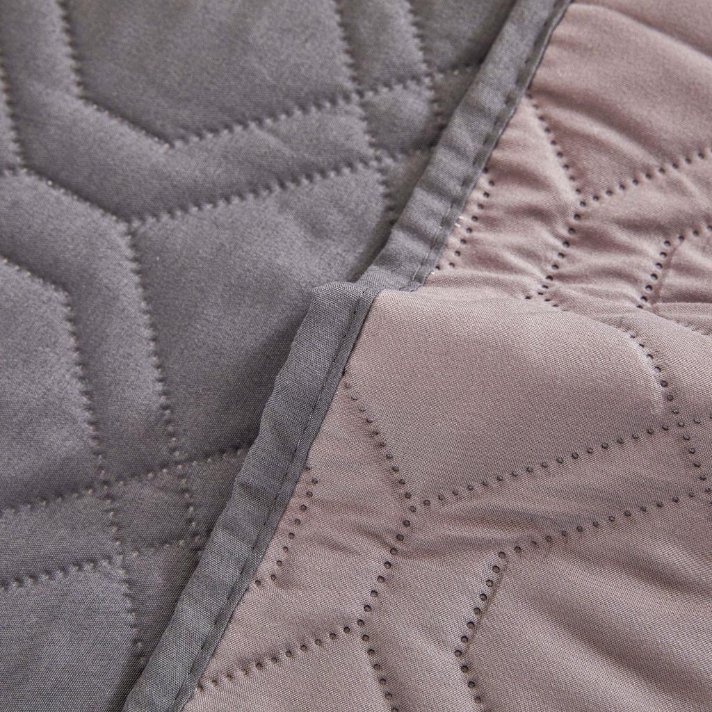 Waterproof Pet Mattress Cover: Dustproof, Anti-Slip, Anti-Urine Protective Sofa Pad for Cats and Dogs
