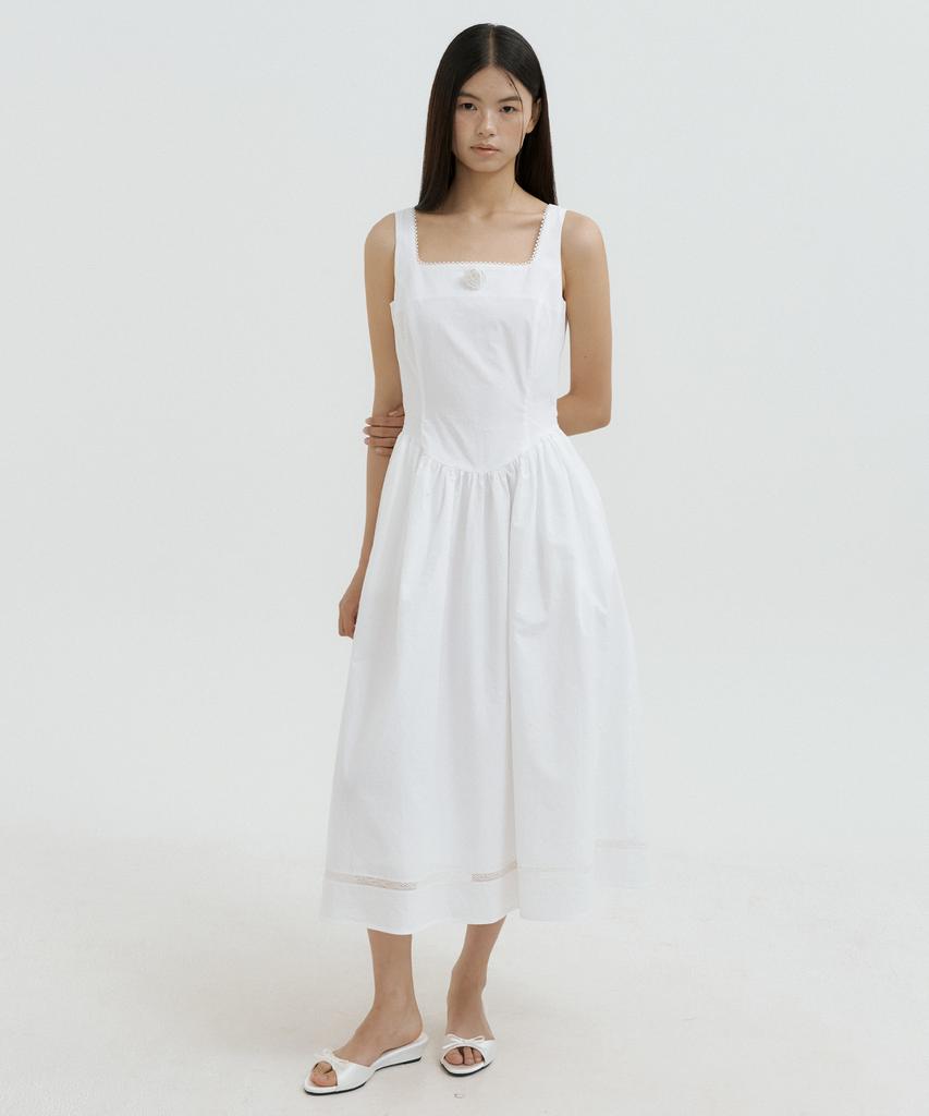 Lucirju Lace Square Neck Princess Dress + Corsage Set (Ivory)