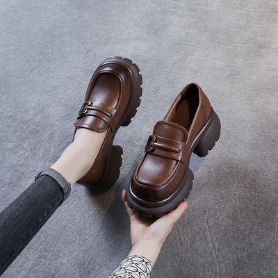 Explosion de célébrité Internet Style britannique Chaussures en cuir léger petites 2025 automne nouveaux mocassins pour femmes plateforme rétro Mary Jane chaussures simples