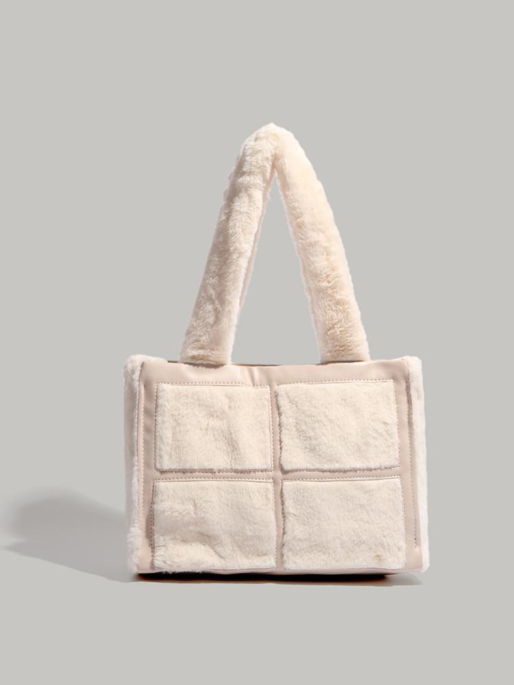 

Large-capacity commuter tote bag women s 2025 new niche splicing square plush bag fashionable versatile shoulder bag