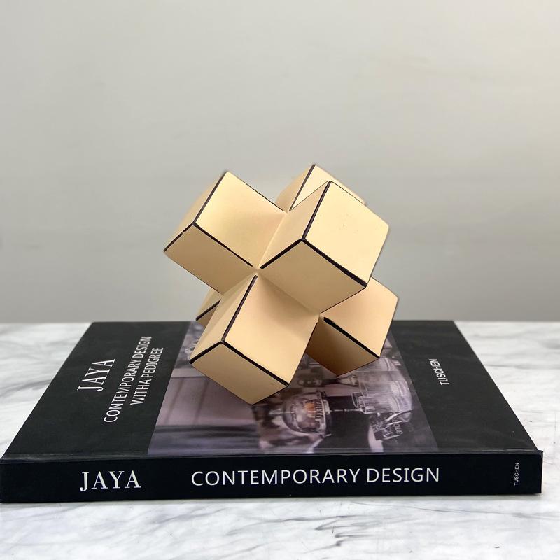 Moderní jednoduchý evropský styl, lehký luxusní bílý modrý pryskyřičný kříž, ozdoba, model domu, prodejní kancelář, měkká dekorace