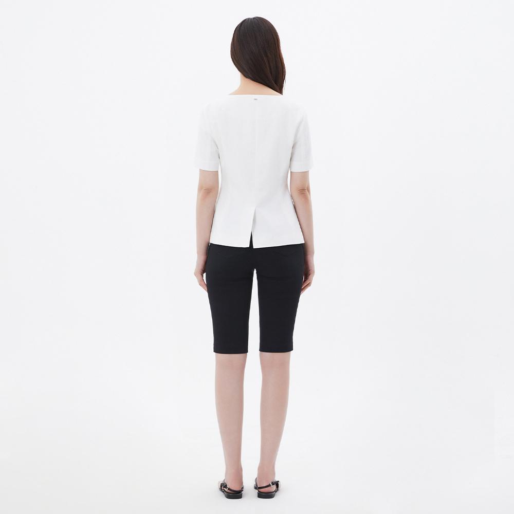 PLASTIC ISLAND Knee-Length Capri Pants Ps2Wp568