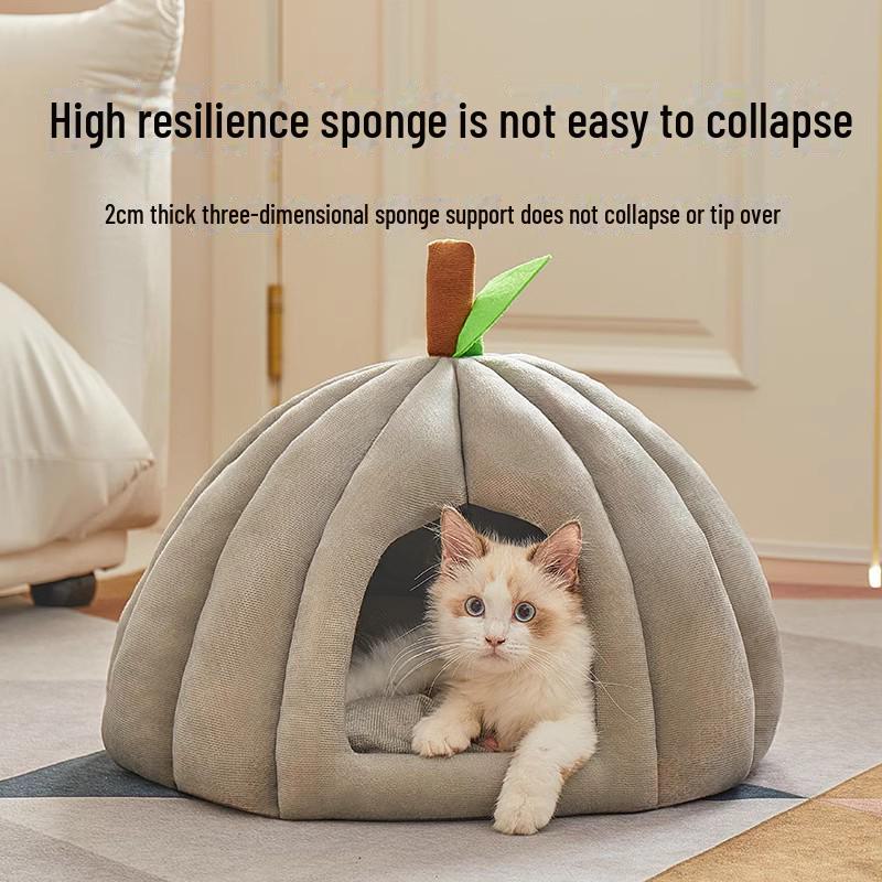Pumpkin-shaped Pet Bed for Cats and Dogs, Providing a Cozy, Secure Sleeping Space and Hiding Spot.