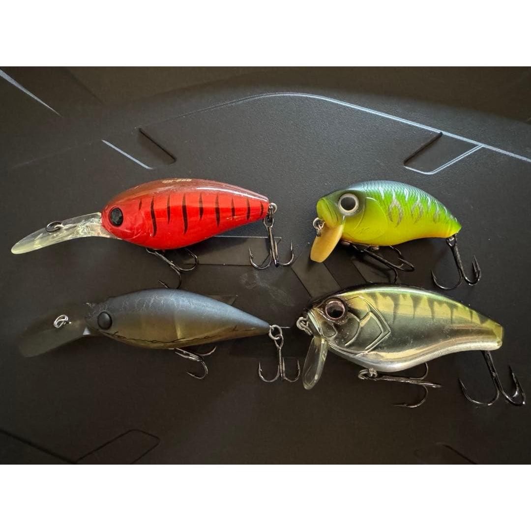 Used [Good condition] Crankbait set of 4 Tsunekichi O.S.P Evergreen Hide Up