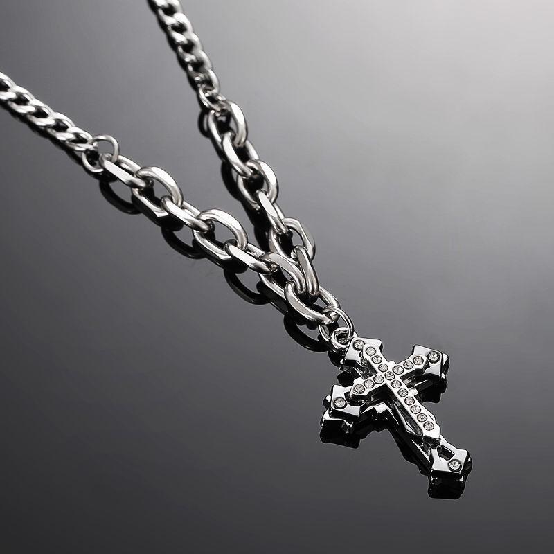 Men's Trendy Hip Hop Cross Necklace - High-End Versatile Pendant with Niche Design