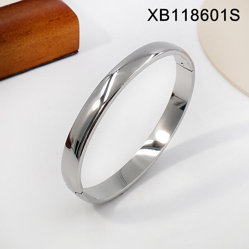 Trendy Titanium Steel Gold-Plated Open Bangle for Women - Elegant, European & American Style, Simple & Versatile Light Luxury Bracelet