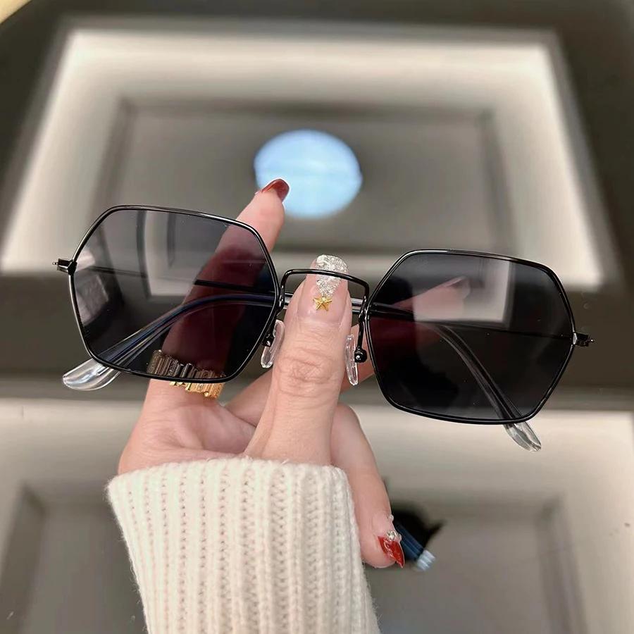 

Fashion Square Retro Sunglasses Women Men Brand Designer Vintage Sun Glasses Female Male Mirror Punk Outdoors Other