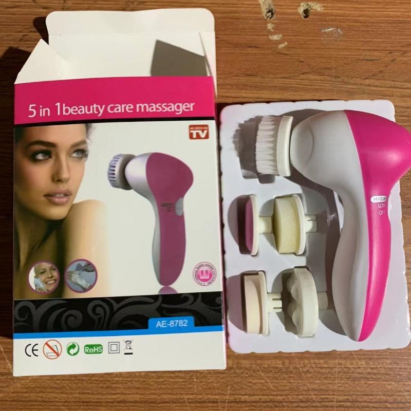 1Pc  Electric 5-in-1 Facial Cleanser Face Brush Multifunctional Rotary Beauty Instrument Pore Cleaner Face Machine