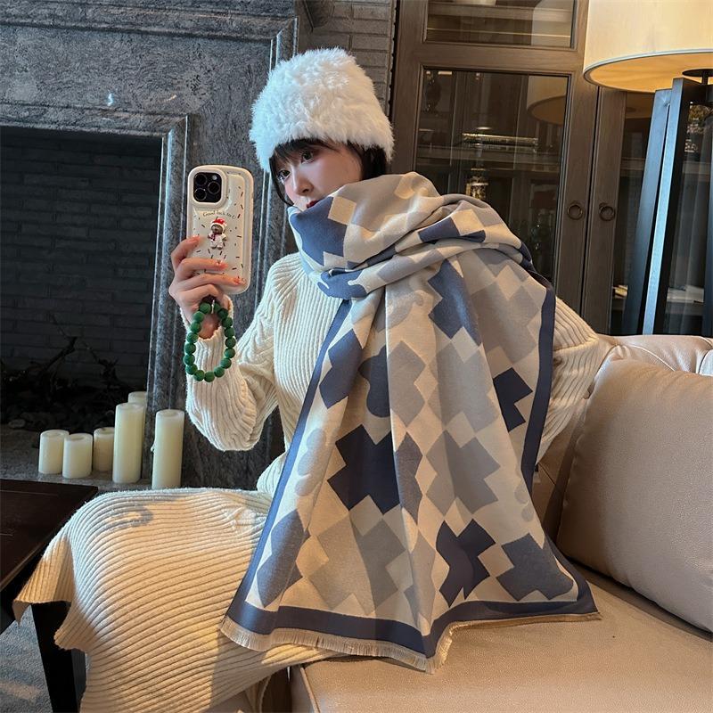 Versatile Long Women's Shawl Scarf Winter Thickened Double-sided Scarf Imitation Cashmere Shawl