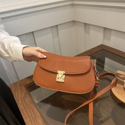 Autumn Fashion Niche Design Women'S Commuter Shoulder Bag Foreign Versatile Retro Messenger Small Square Bag