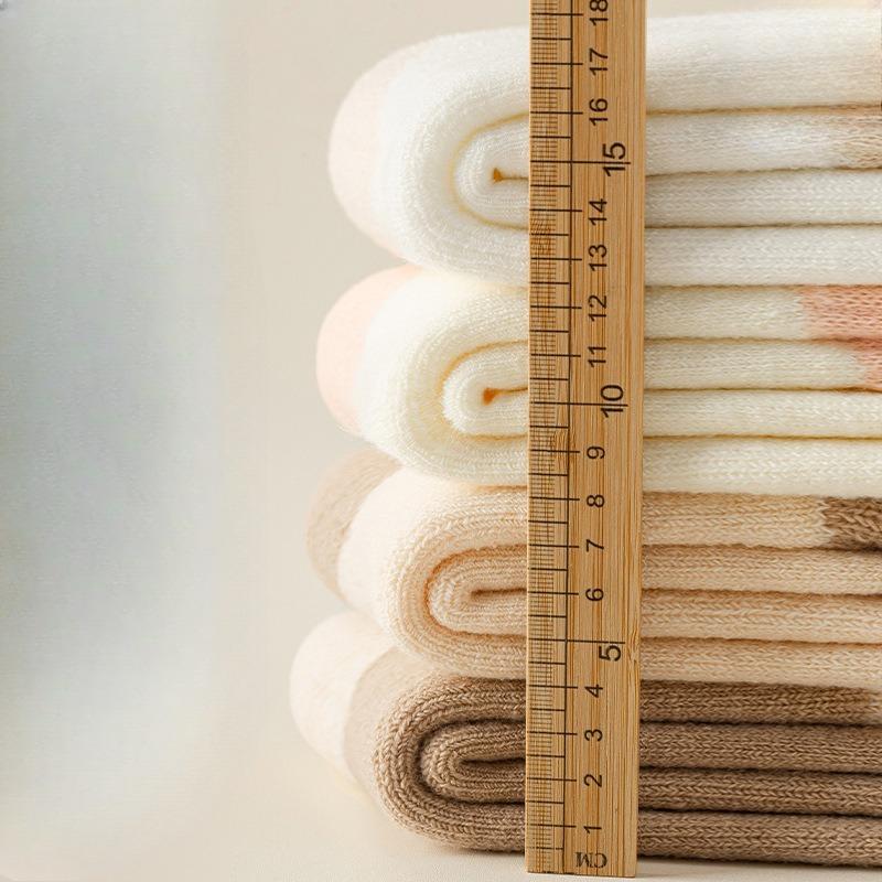 Fleece and Thickened Warm Cashmere Socks, Autumn and Winter Sleeping Fleece Mid-calf Socks, Solid Color Casual Home Floor Socks