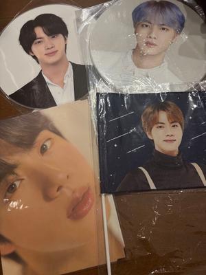 [USED] Western-exclusive Premium Photo Magic Shop Korean Flag Jin