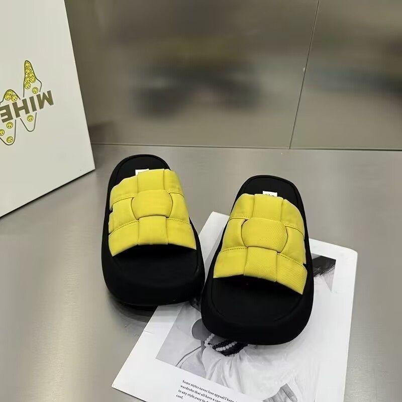 Sandals Premium Bread Summer New Pineapple Gold Fork Versatile Platform Beach Shoes