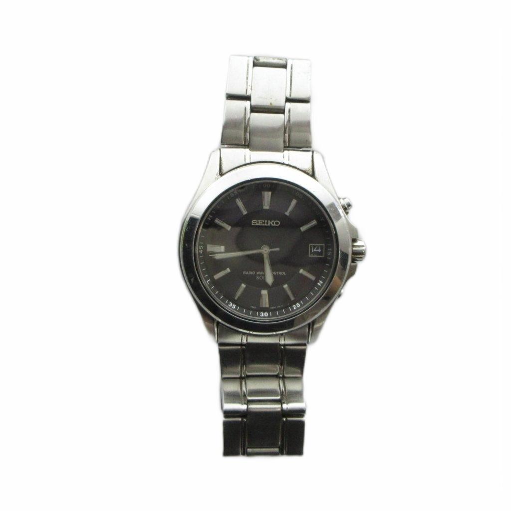 SEIKO Solar with Black Silver Tone 7B22-0AY0 Watch, Powered, Calendar, Dial, GY18/ MQ Men's
