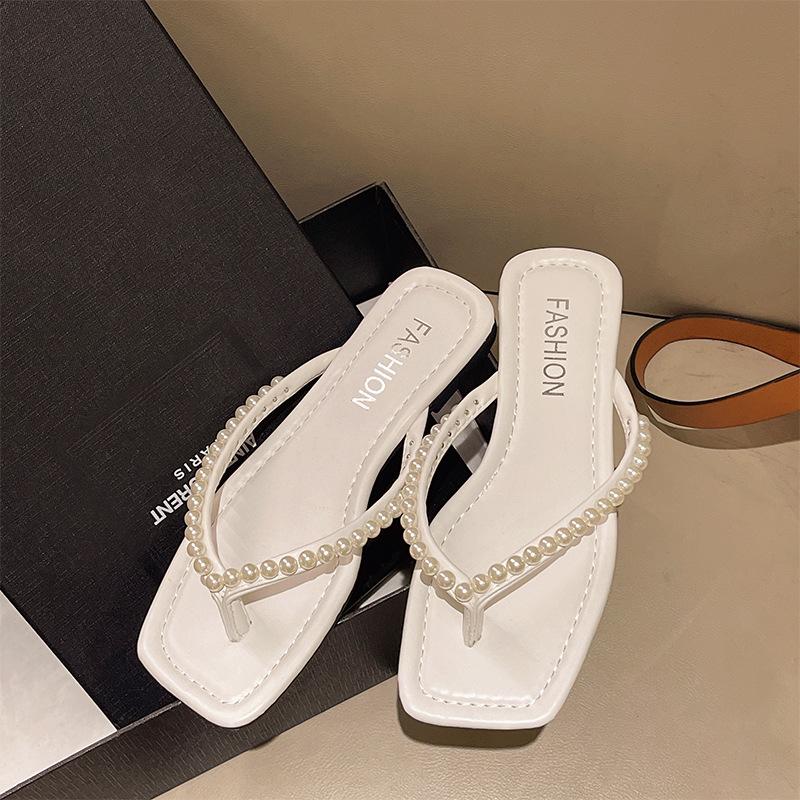 Cool Slippers Women's Summer Outer Wear Fashion Year New Pearl Rhinestone Square Head Foot Clip Flat Bottom Non-slip Flip-flops