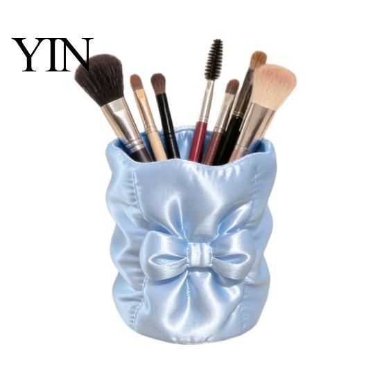 Makeup Brush Holder 3D Printed Bow Holder, Large Capacity Beauty Tool Eye Shadow Desk Organizer, Bowknot Pencil Storage Container Cup Concealer