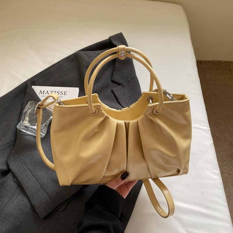 Korean version of the tide portable pleated cloud bag 2050 new large-capacity bag single shoulder women's summer women's oblique span bag