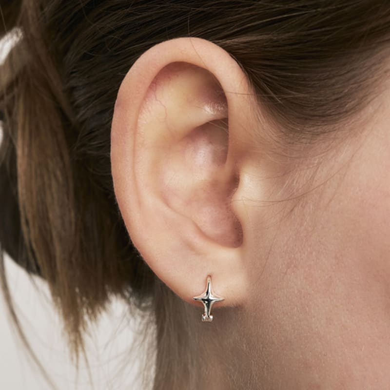 Hei [sv925] shooting star one-touch earring