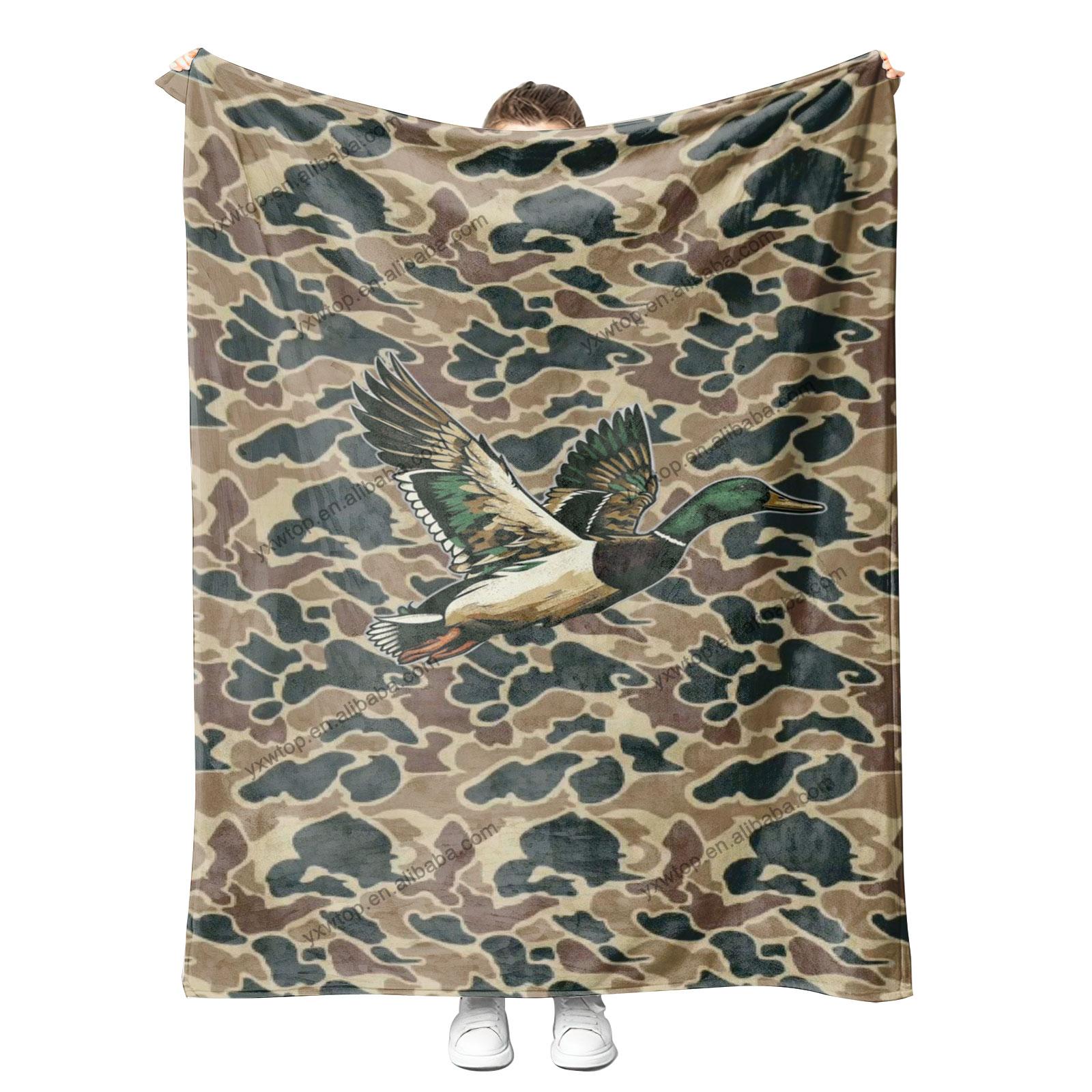 Low Price Personalized Custom Camouflage Green Duck Printing Sublimation Camo Wild Ducks Flying Soft Plush Travel Throw Blanket 130*150cm