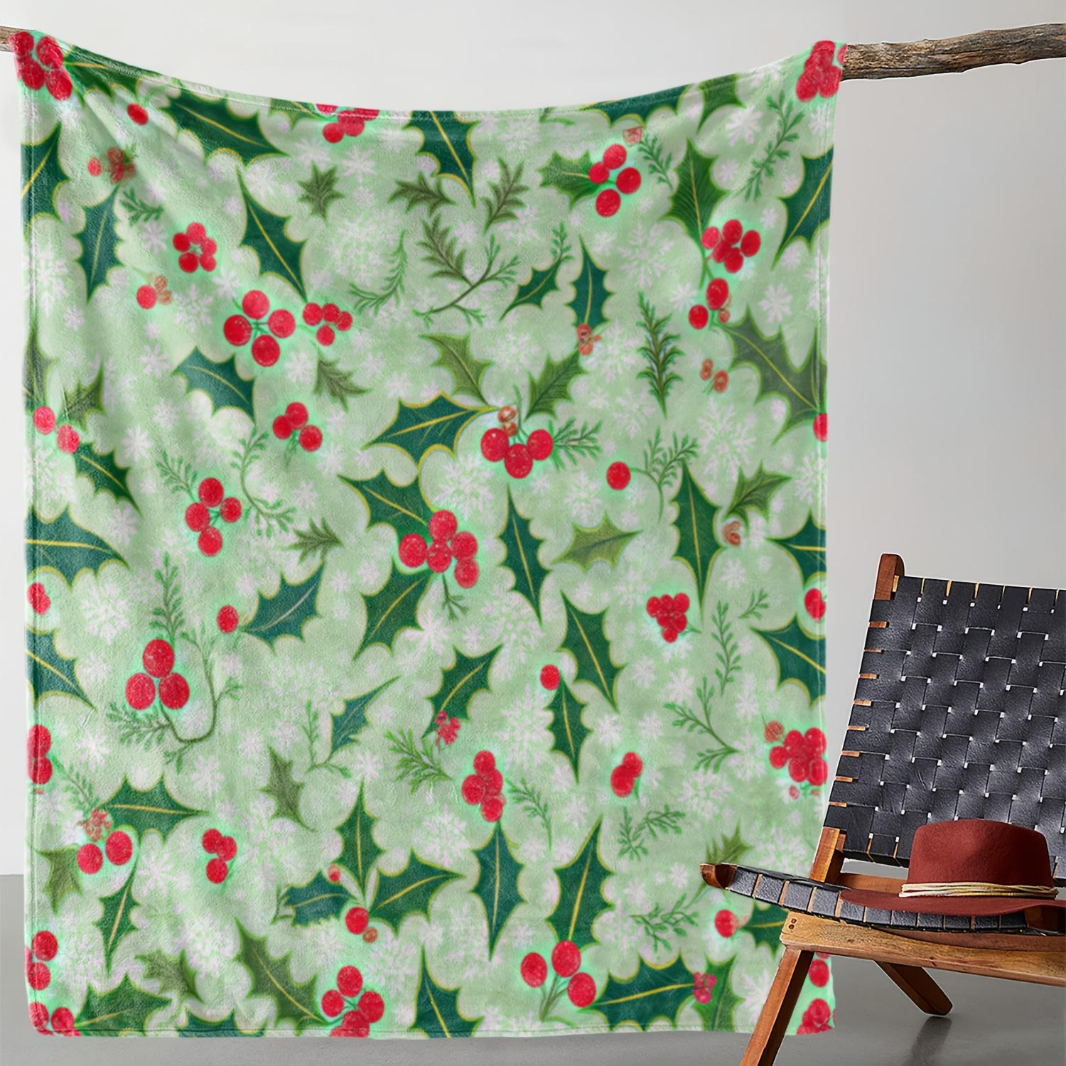 1pc Sdoo Flannel Blanket - Christmas Holly Berries & Snowflakes Print in Red/Green/White - Soft Warm Throw for Couch, Bed, Trave 75x90cm