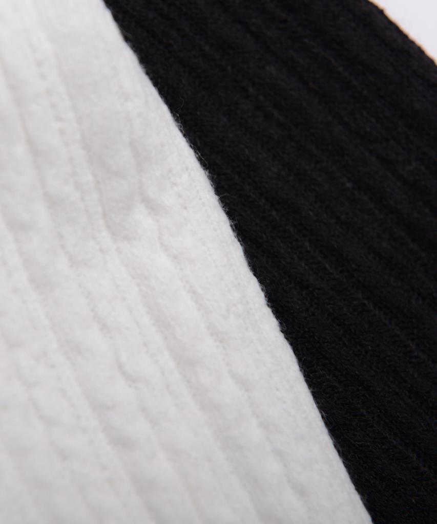 PEACE MAKER Official Wave Crop Half Zip Knit (Black)