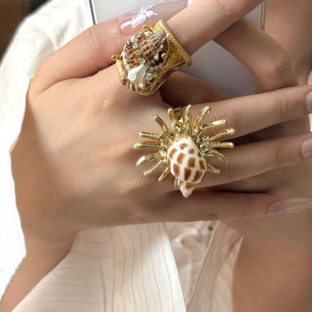 Sparkly Rhinestone Accents Hermit Crab Statement Ring  Beach Vacation Accessory