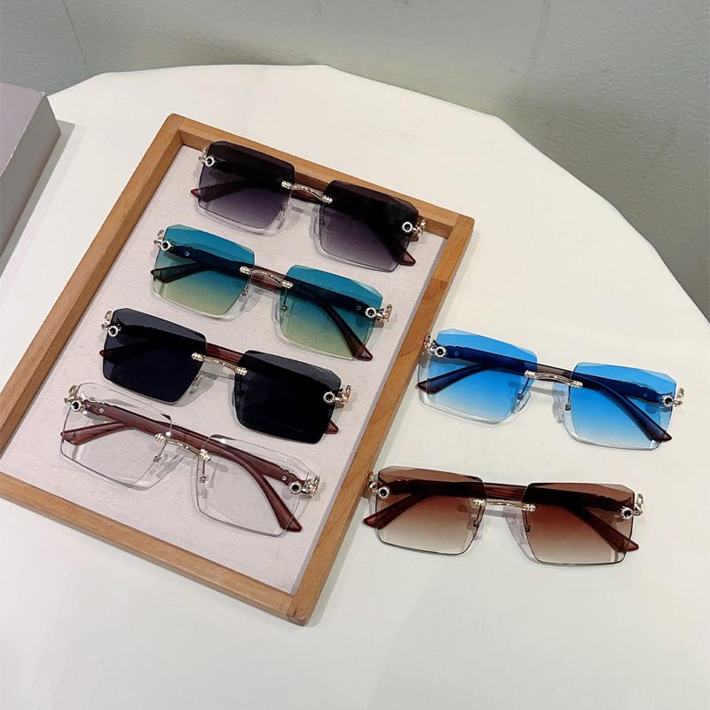 Rimless Square Sunglasses Men  New Gradient Casual Shades Women Trendy Vintage Brand Design Multicolor Sun Glasses
