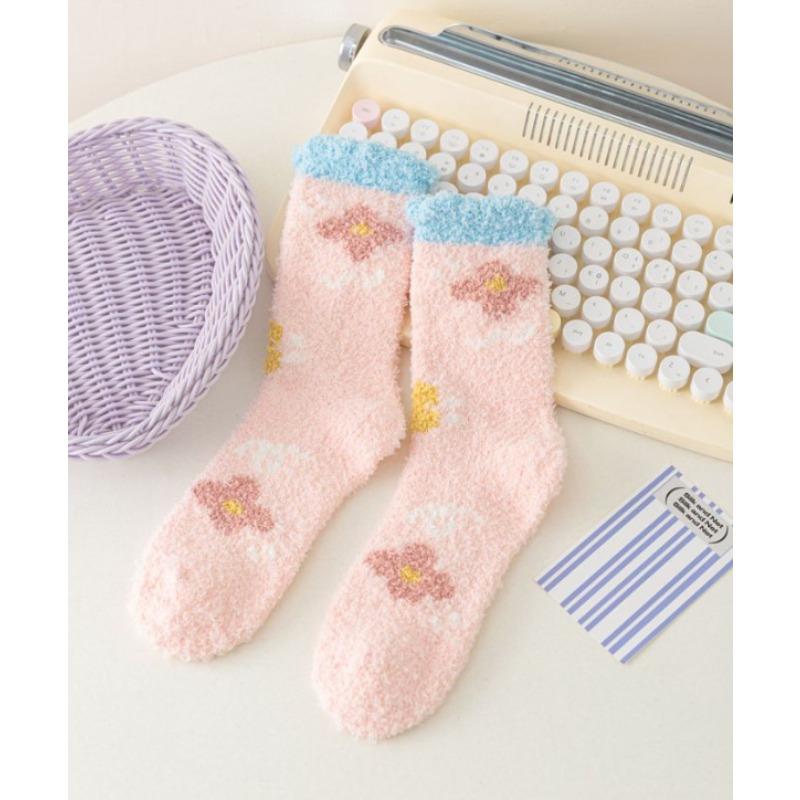 Autumn and Winter Coral Fleece Socks, Women's Small Flower Fruit Thickened Warm Socks, Women's Home Floor Socks, Postpartum Mid-calf Socks