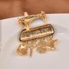 Stylish European-American Sewing Machine Brooch: Cute, High-Grade Decorative Pin for Coats and Jackets