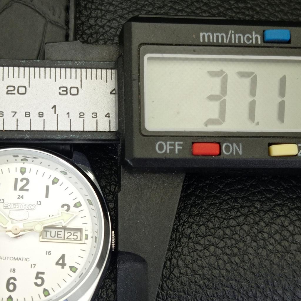 VINTAGE SEIKO 5 AUTOMATIC 6309A REFURBISHED JAPAN MENS WHITE WATCH a441684-1 Sk-a441684