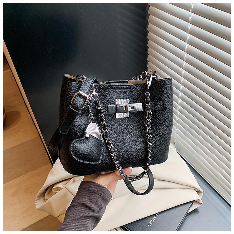 IELGY Summer Messenger Bag Chain Shoulder Bucket Bag
