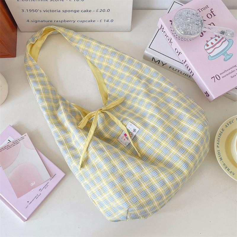 Summer new girl heart lattice double-sided back literary and light college student single shoulder heart bag