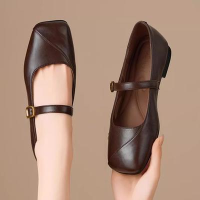 Calzado para mujer – Zapatillas