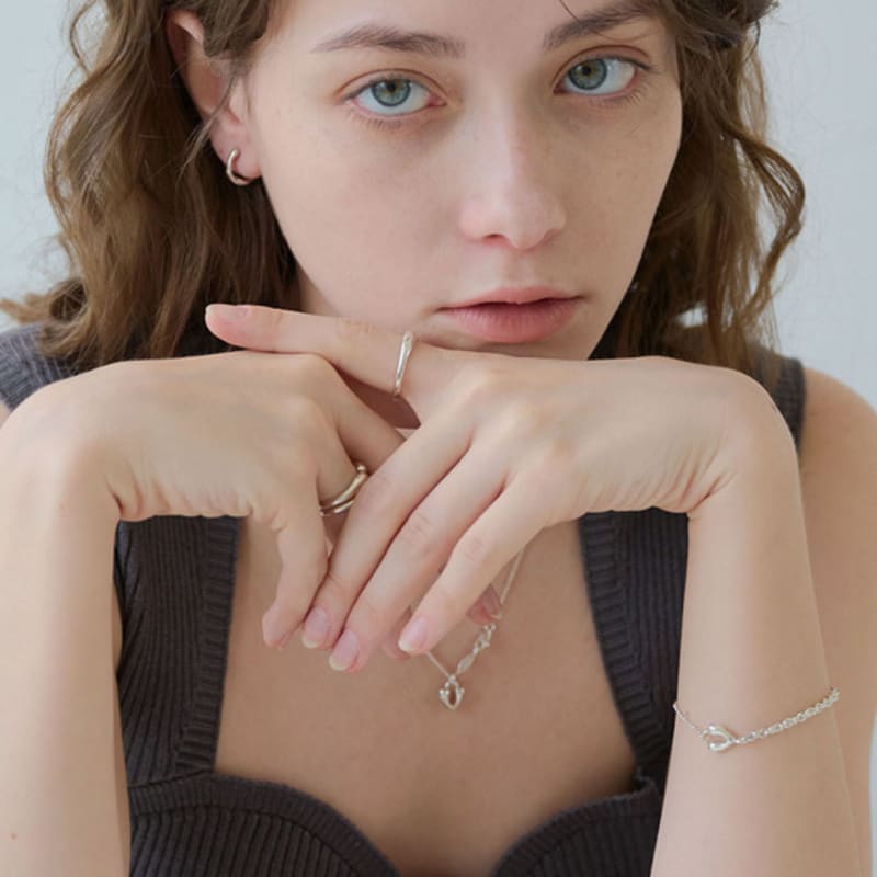 XI`ANN Embrace Heart N Embrace Heart Necklace