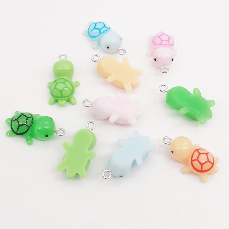 5pcs Cute Mini Fun Green Turtle Charms Animal Resin Pendant for Jewelry Making Accessories DIY Earrings Necklace Keychain