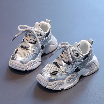 Scarpe da Corsa per Bambini e Bambine Air Mesh Traspiranti Sneakers per Bambini Suola Spessa Morbida Nuova Moda 2025 Scarpe Sportive per Bambini Antiscivolo Tendenza