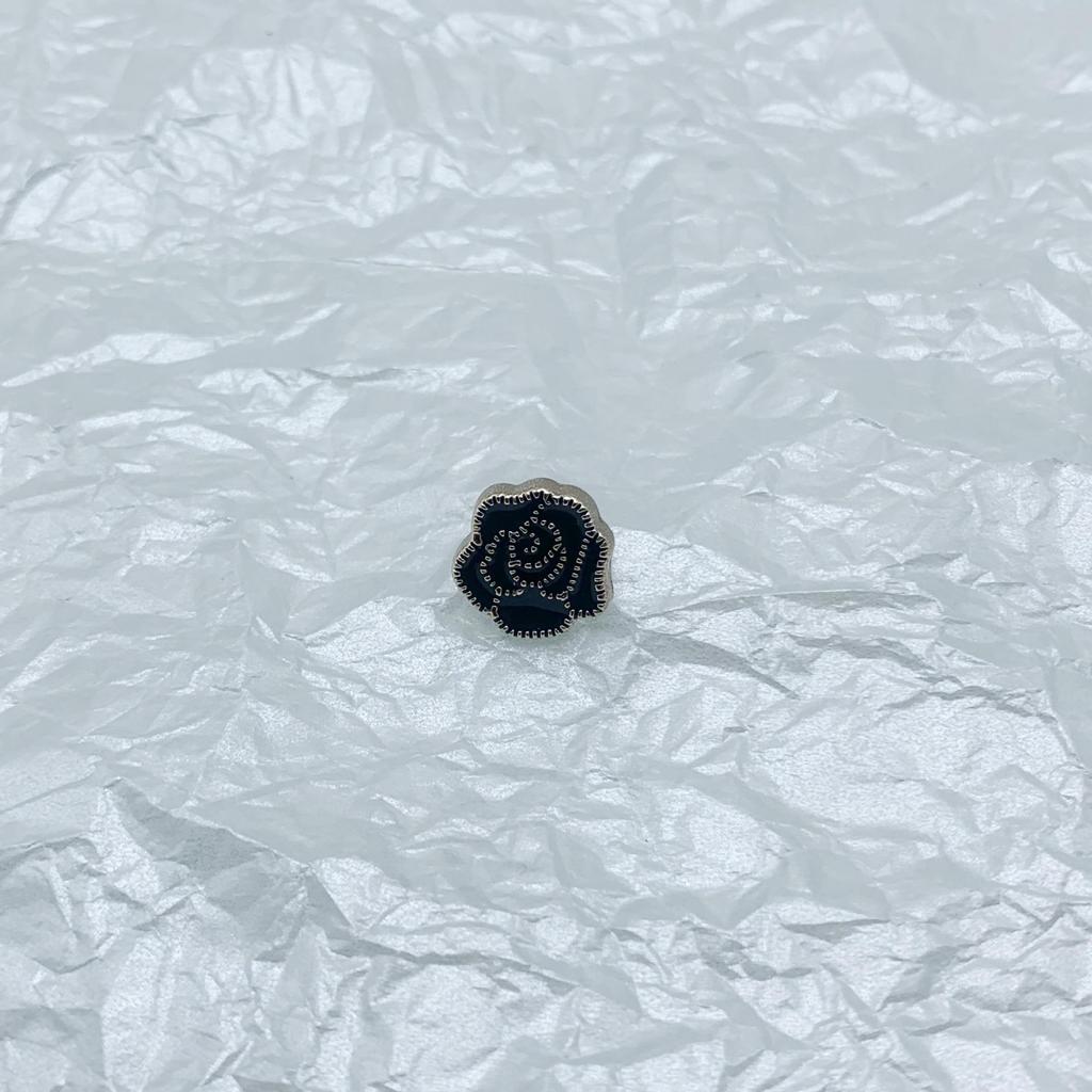 Modische Vorhangschnalle aus Legierung: Verzugsfreies, nahtloses, verstecktes Nageldesign