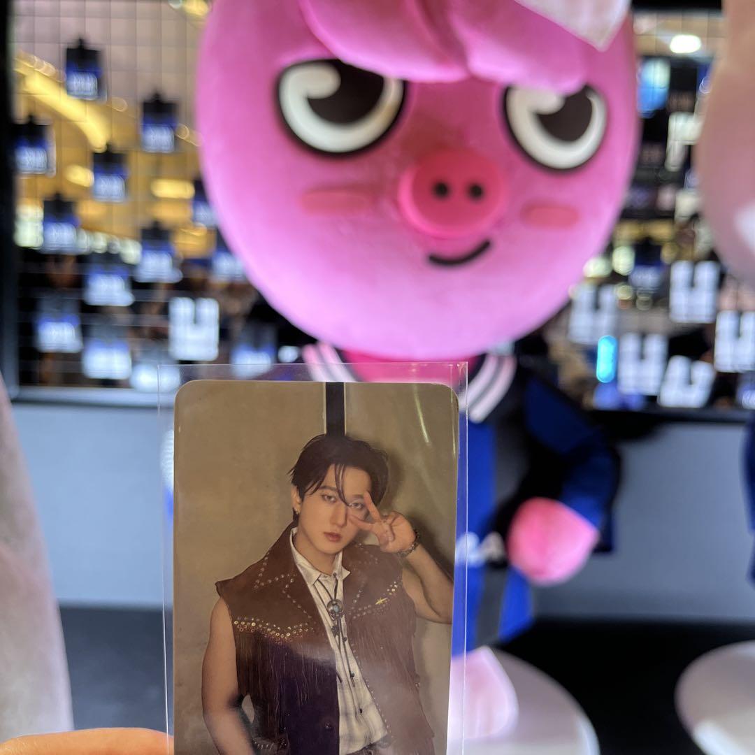 

[USED] KARMA Pop-up QR Trading Card Changbin