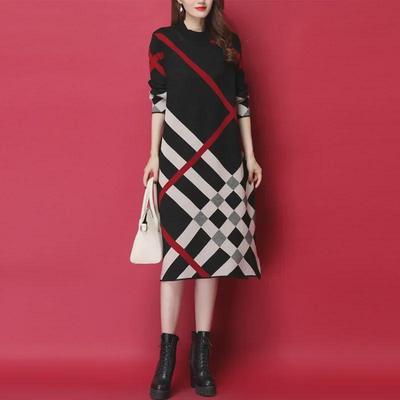 Women's 2025 Long-Sleeve Plaid Knit Sweater Dress - Mid-Length, Over-the-Knee, Autumn/Winter Style.