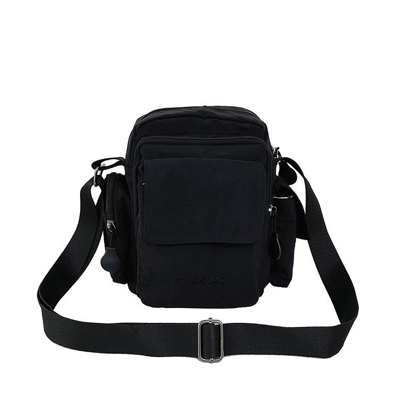 

Versatile Multifunctional Waterproof Camera and Phone Crossbody Bag чорний