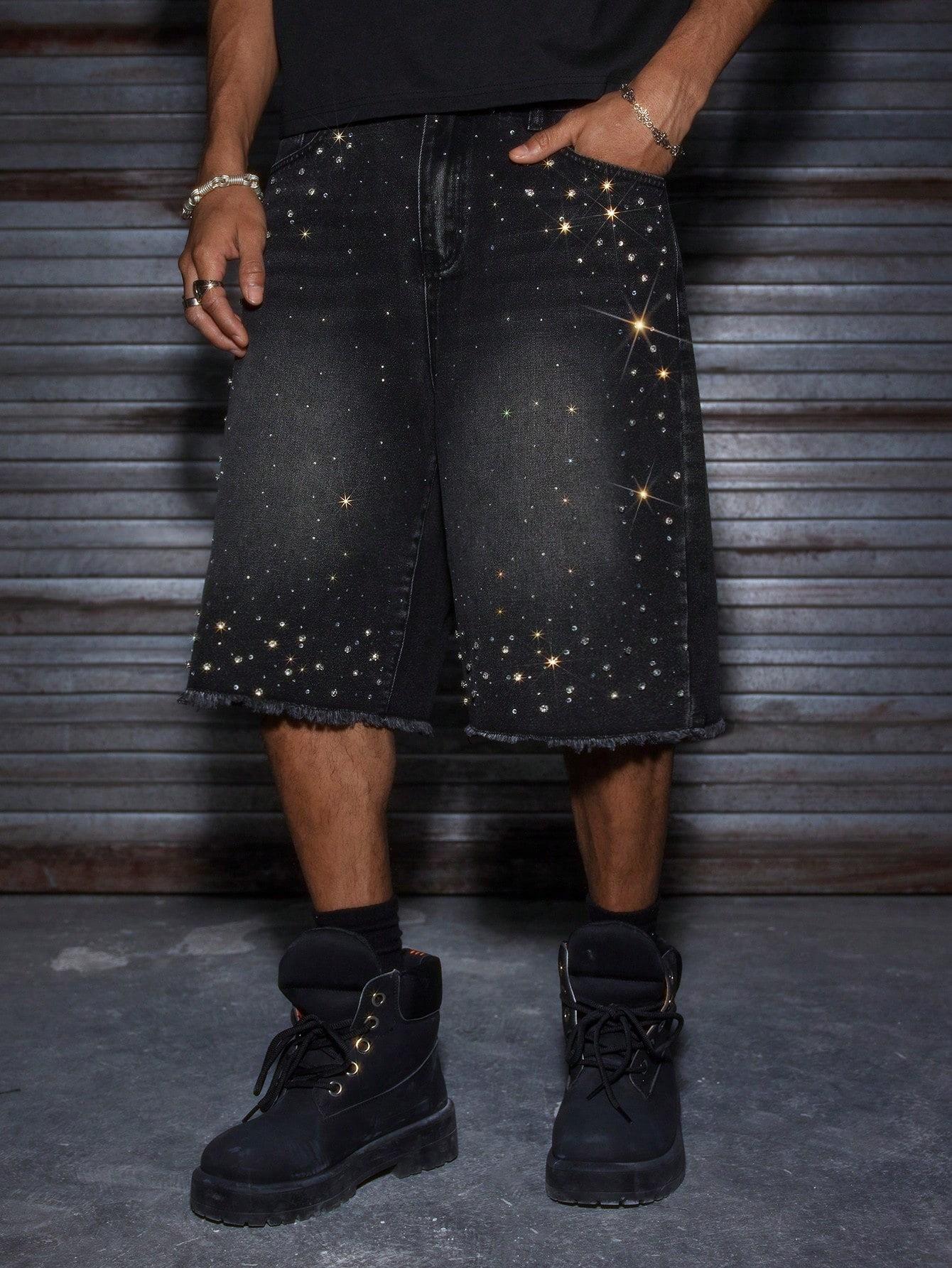 European size men`s denim shorts popular