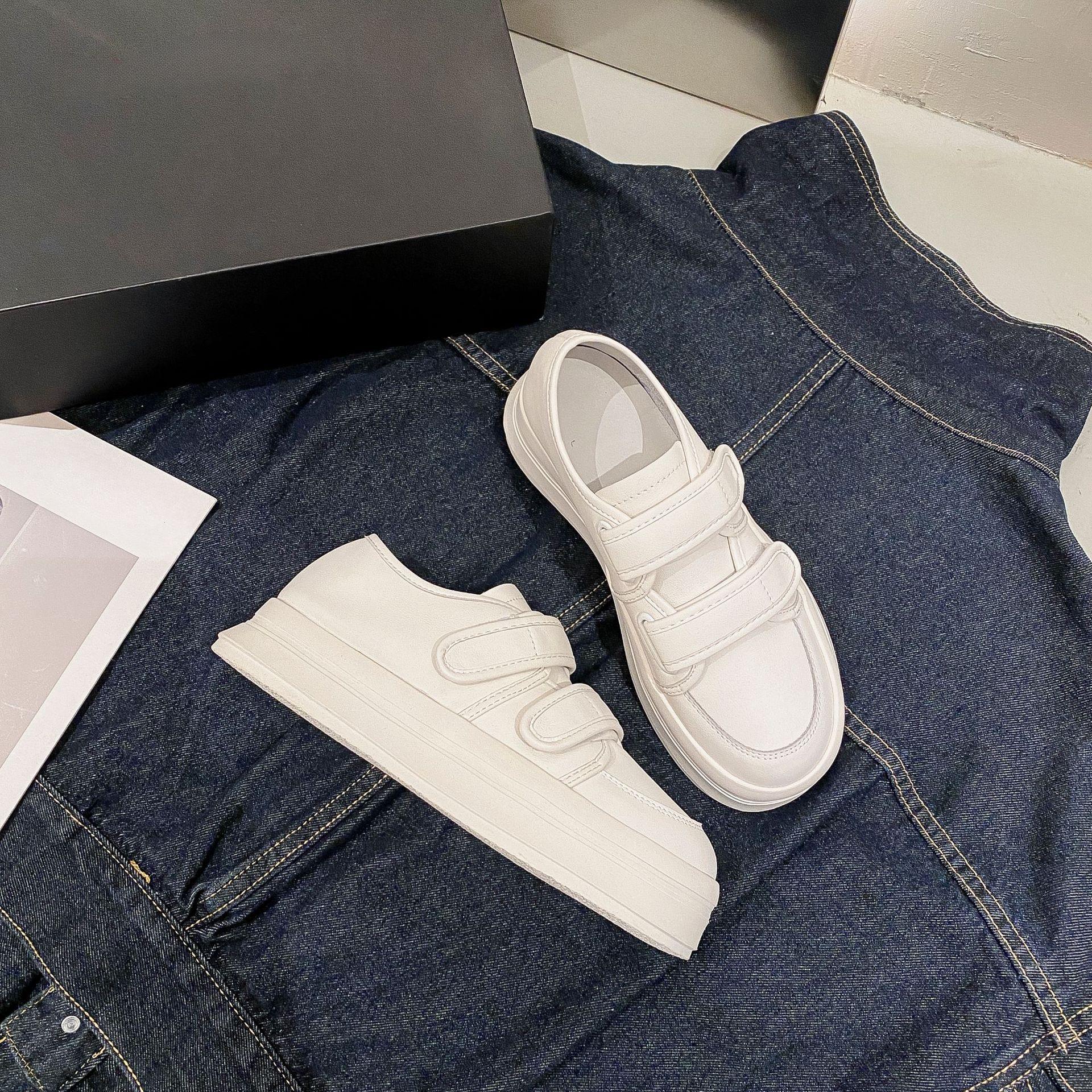 

Весенние круглые хлебные милые дышащие туфли в стиле преппи на липучках спортивные повседневные белые туфли 39 белый