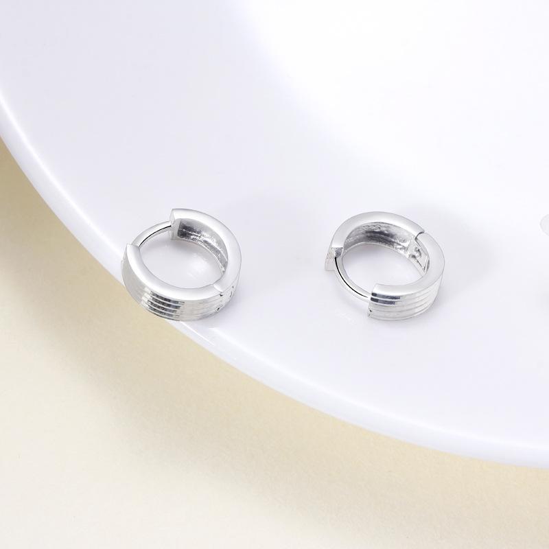 Japanese and Korean Simple Striped Ear Buckles, Female Sweet and Cool, Cold Temperament, Advanced Car Flower Earrings