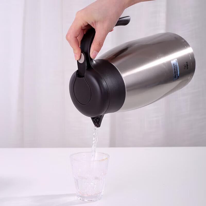 Deli 17755 Stainless Steel Vacuum Thermos Pot 2L