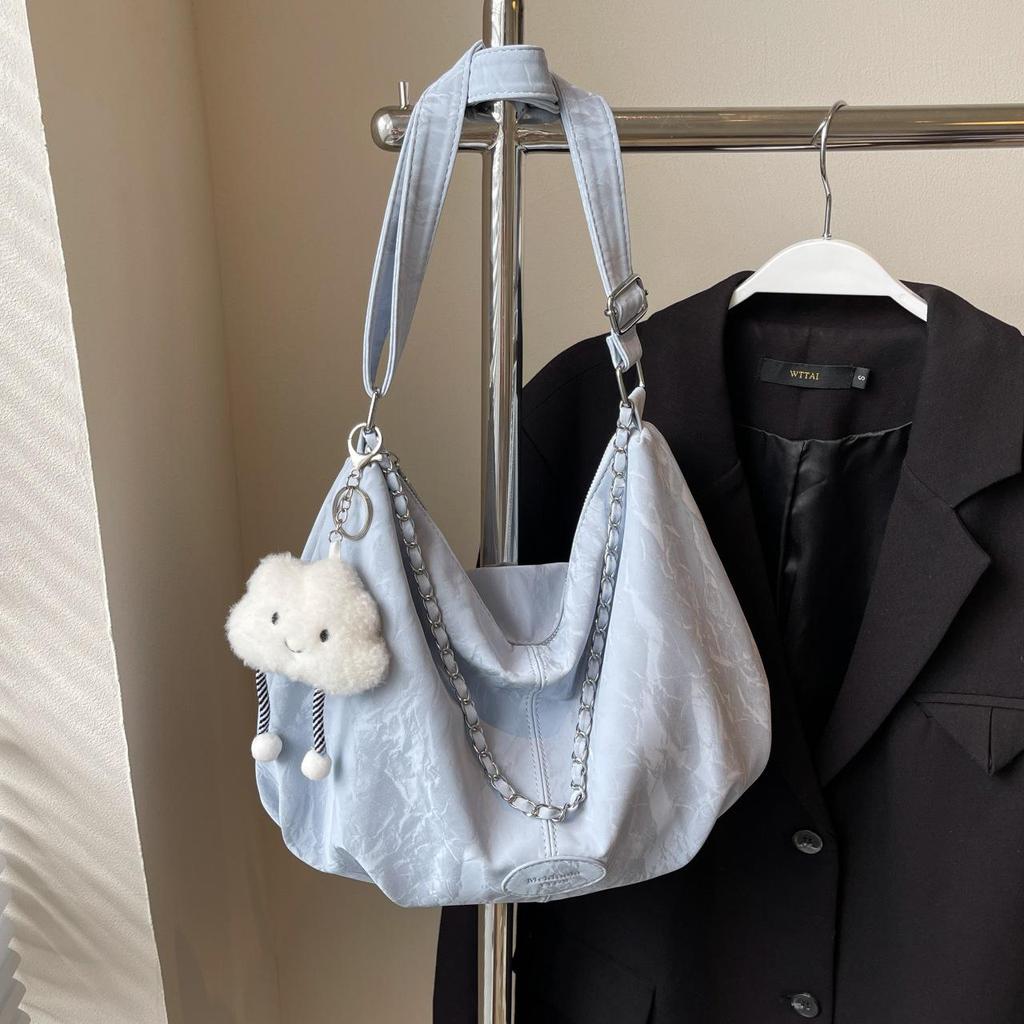 Urban Minimalist Large-Capacity Commuter Shoulder Bag for College Students - High-Quality Crossbody Bag