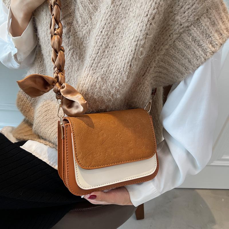 Customer order this year's popular matte bag women's bag 2025 new spring and summer popular shoulder small square bag women's messenger bag