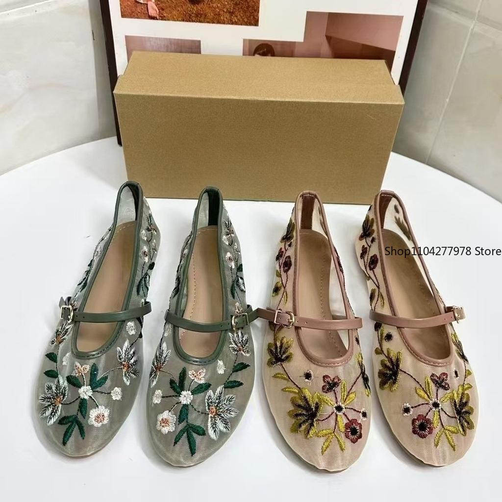 Fashion New Mesh Breathable Ballet Flats Women Luxury Designer Embroidered Flower Mary Jane Shoes Light Comfort Low Heeled Summer Flats
